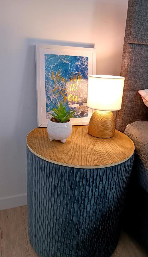 Apartman Leona Lovran Eksteriør billede