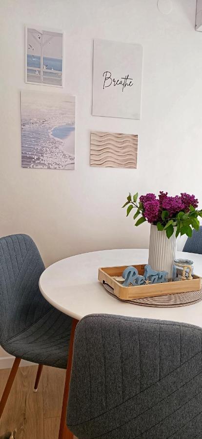 Apartman Leona Lovran Eksteriør billede